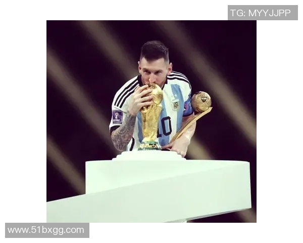 梅西带领阿根廷勇夺世界杯冠军,成就足球历史新篇章 梅西带领阿根廷勇夺世界杯冠军,成就足球历史新篇章