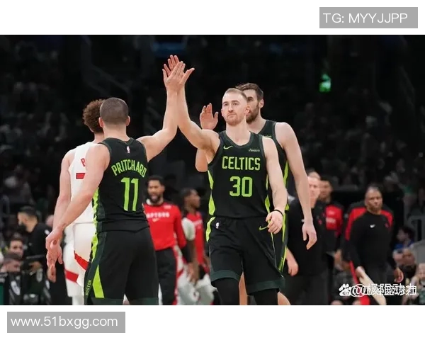 猛龙崛起:探索NBA赛场上的加拿大力量与辉煌成就 猛龙崛起:探索NBA赛场上的加拿大力量与辉煌成就