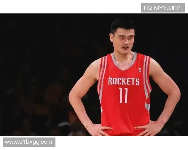 姚明传奇人生：从篮球场到全球体育文化大使的跨越与影响